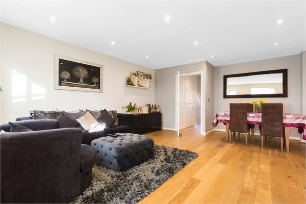 Bampton Drive, Mill Hill, NW7, Mill Hill, NW7